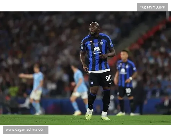 卢卡库再度示好曼联背后的真实原因与未来合作可能解析